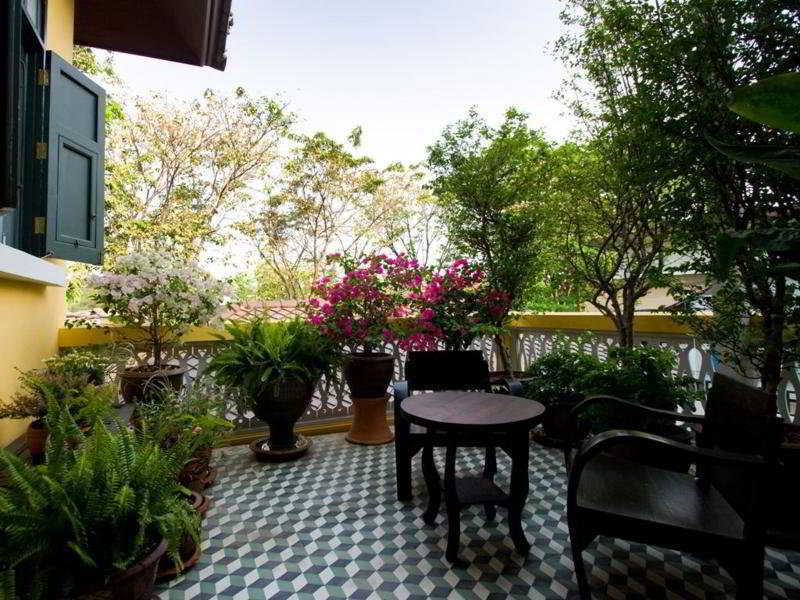 Baan Pra Nond Bed & Breakfast Bangkok Esterno foto