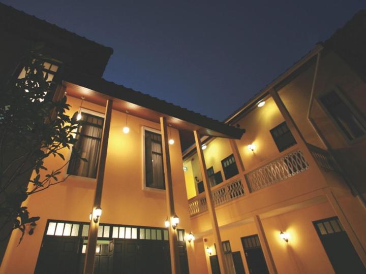 Baan Pra Nond Bed & Breakfast Bangkok Esterno foto