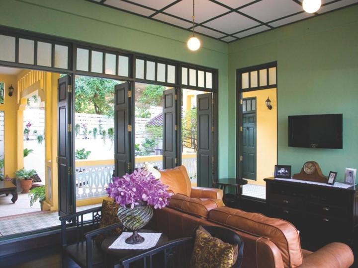 Baan Pra Nond Bed & Breakfast Bangkok Esterno foto