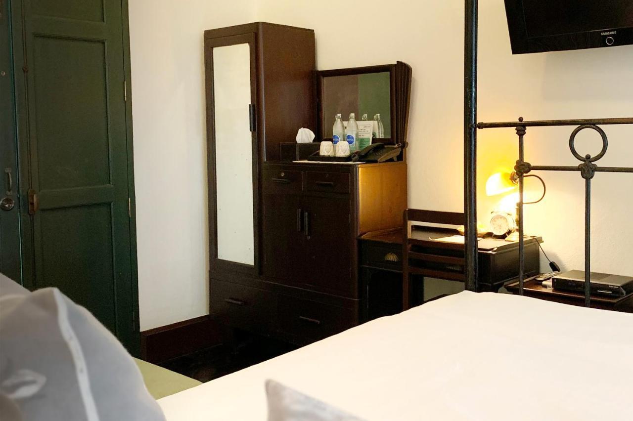 Baan Pra Nond Bed & Breakfast Bangkok Esterno foto